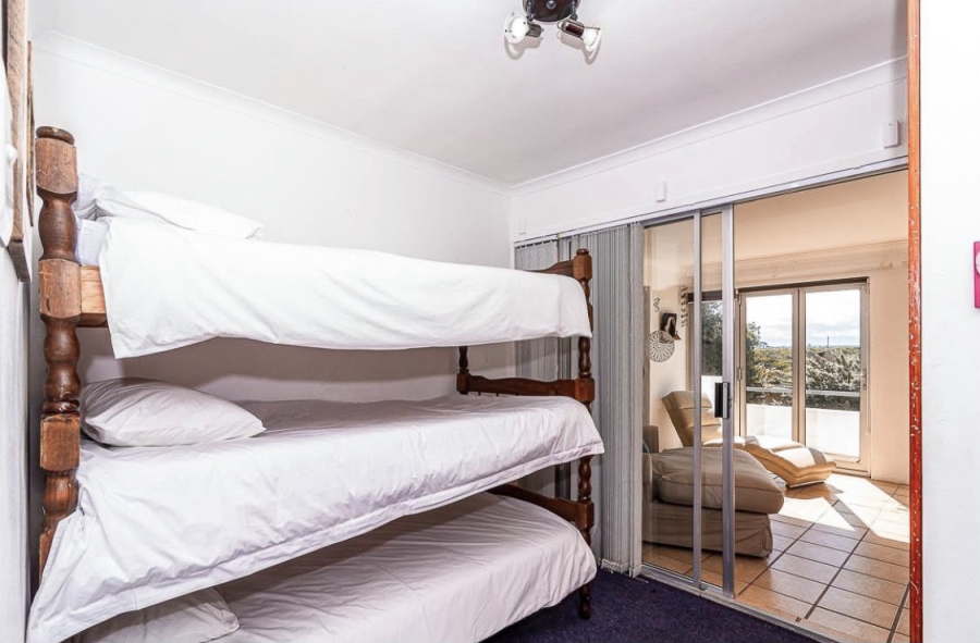 7 Bedroom Property for Sale in Kleinbaai Western Cape